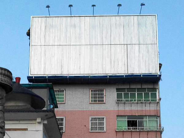 如何選擇一家好的三面翻——新創(chuàng)富三面翻專(zhuān)業(yè)